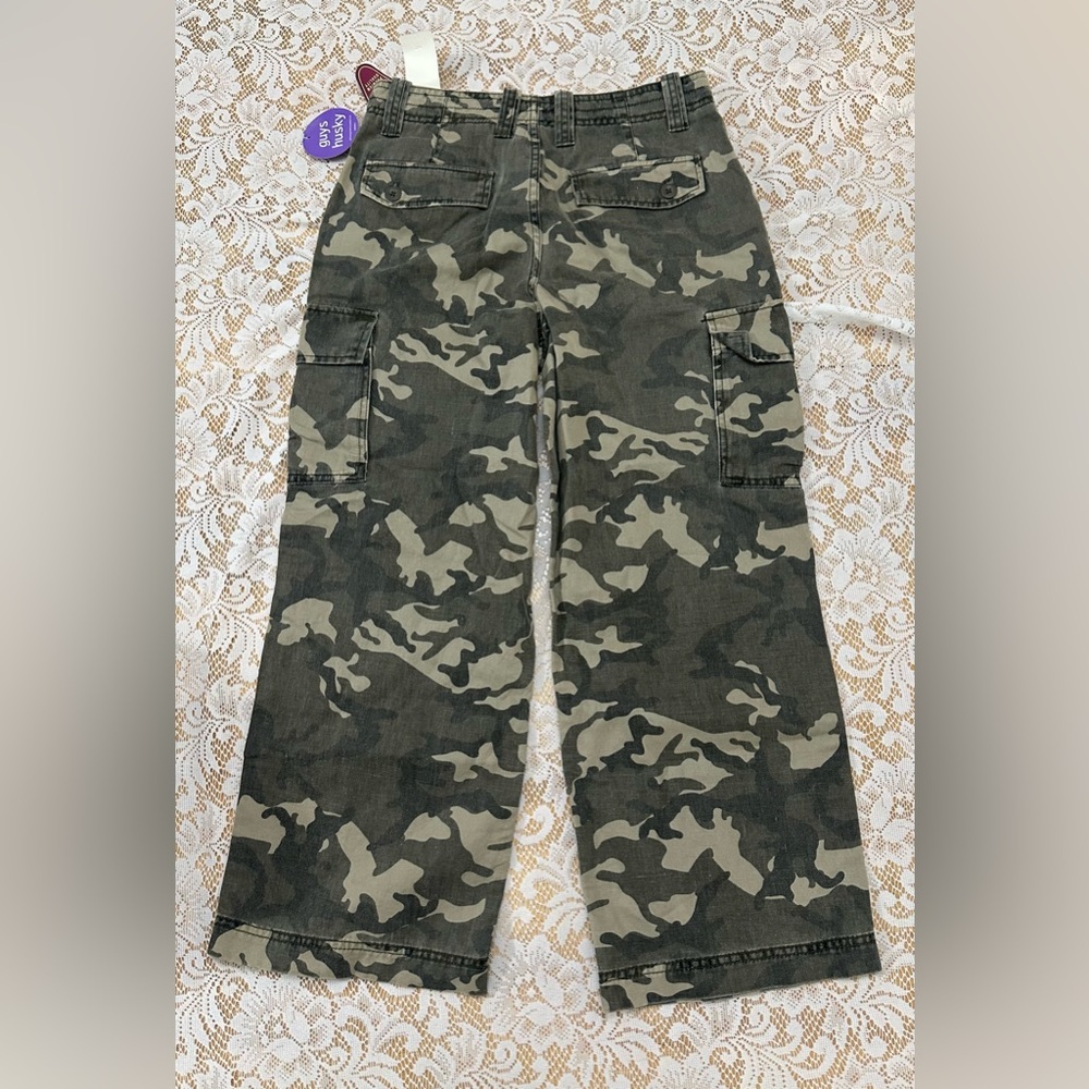 THE ARIZONA jean company camper cargo guys size 12 husky camo pants NWT